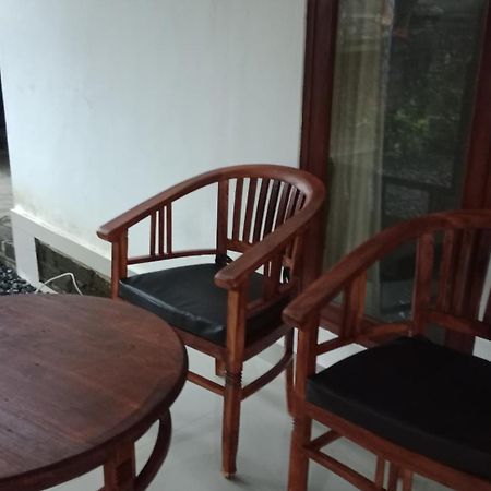 Hause market Sidemen  Exterior foto